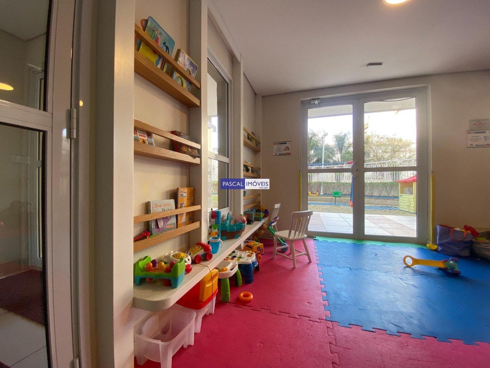 Apartamento em Vila Gumercindo