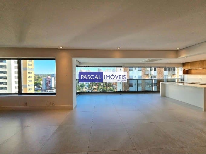 Apartamento em Campo Belo