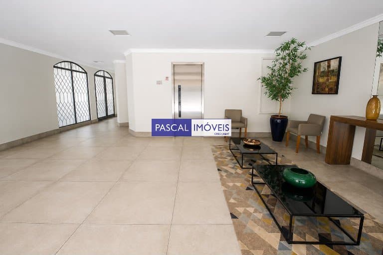 Apartamento em Moema