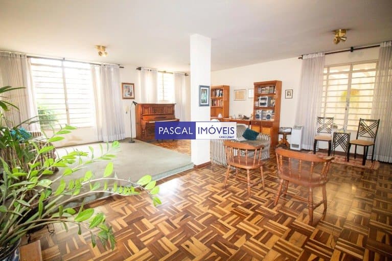 Casa em Campo Belo