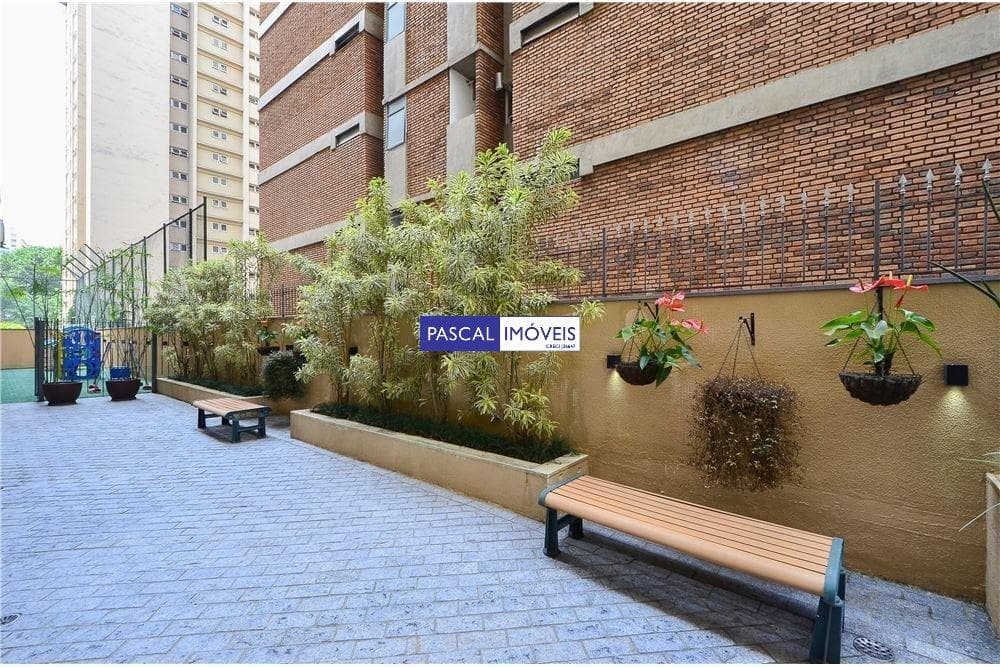 Apartamento em Moema