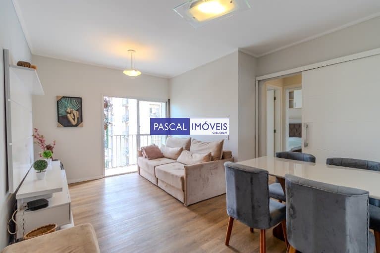 Apartamento em Vila Olímpia