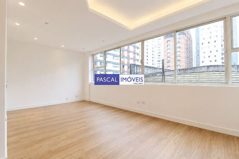 Apartamento em Moema