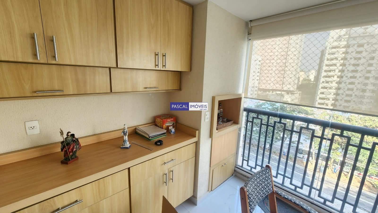 Apartamento em Campo Belo
