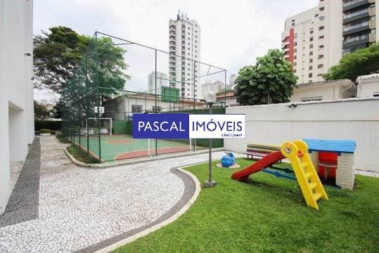 Apartamento em Campo Belo