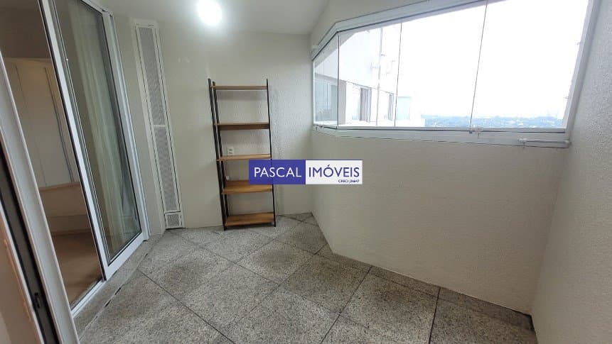 Apartamento em Campo Belo