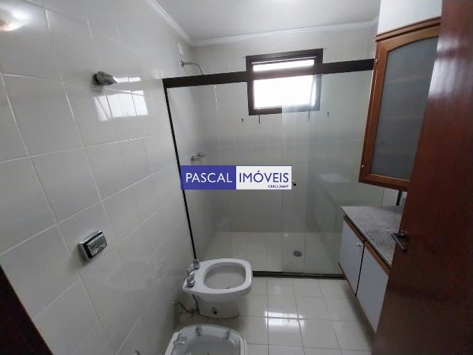 Apartamento em Moema