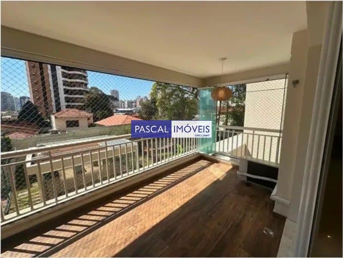 Apartamento em Chácara Santo Antônio (Zona Sul)