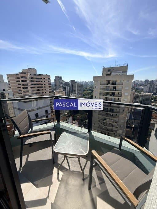 Apartamento em Moema