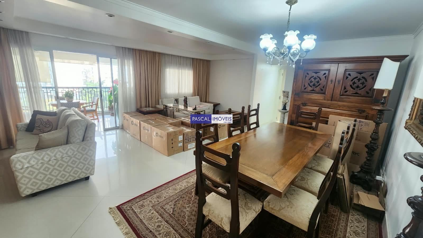 Apartamento em Campo Belo