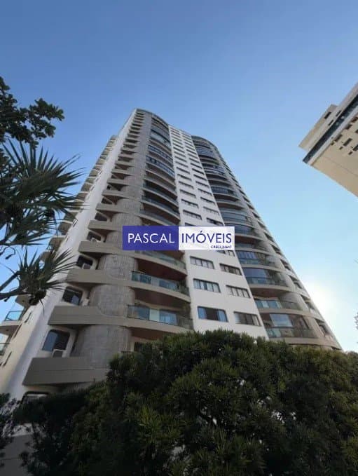Apartamento em Moema