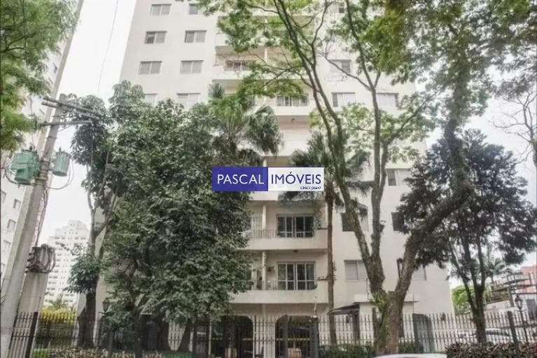 Apartamento em Campo Belo