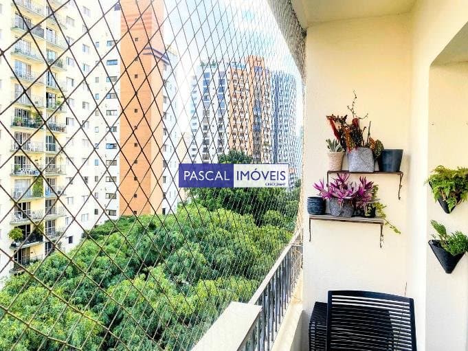 Apartamento em Campo Belo