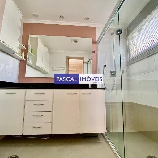 Apartamento em Campo Belo