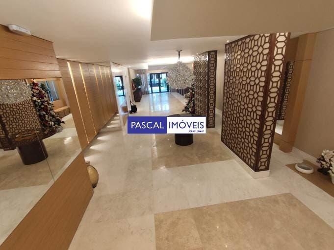 Apartamento em Campo Belo