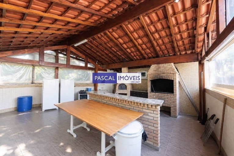 Apartamento em Jardim Marajoara