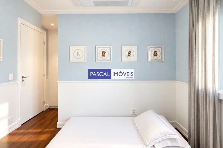 Apartamento em Campo Belo