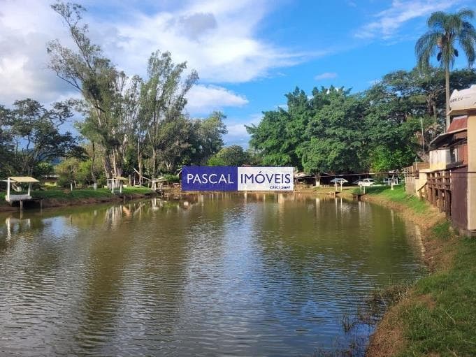 Casa em Condominio em Caetetuba