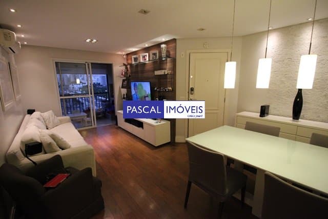 Apartamento em Campo Belo