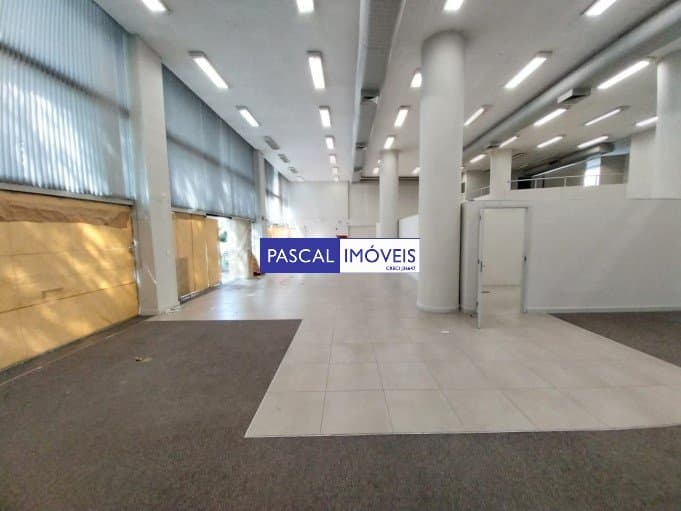 Salão Comercial em Brooklin