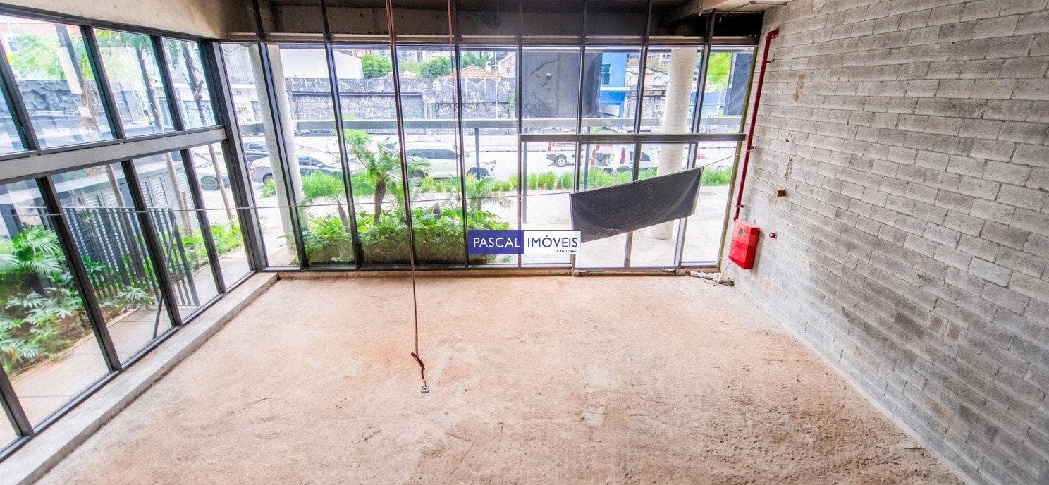 Salão Comercial em Vila Nova Conceição