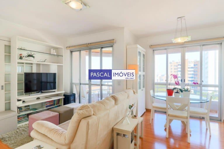 Apartamento em Campo Belo