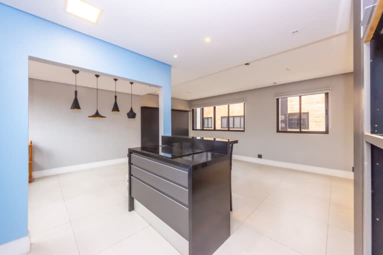 Casa em Condominio em Chácara Santo Antônio (Zona Sul)
