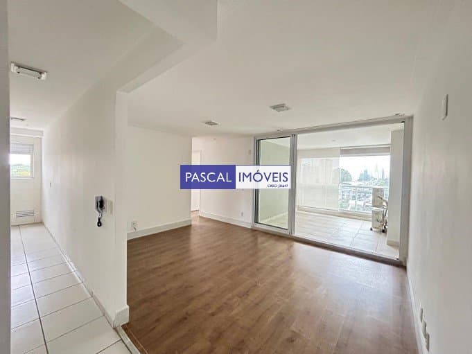 Apartamento em Campo Belo