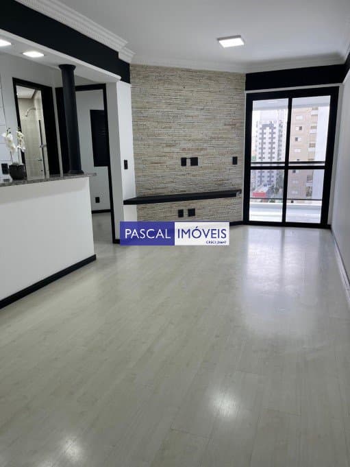 Apartamento em Moema