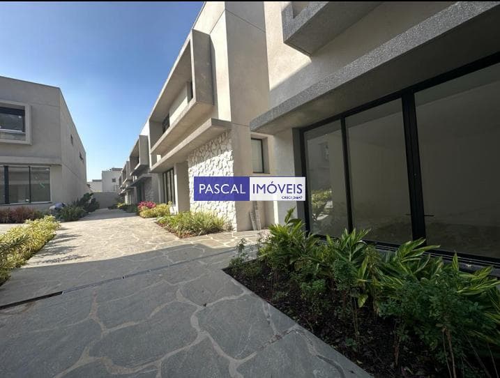 Casa em Condominio em Chácara Santo Antônio (Zona Sul)