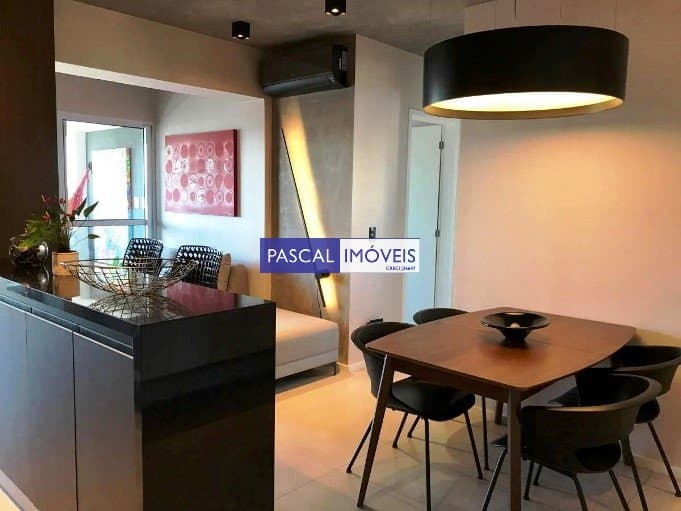 Apartamento em Campo Belo