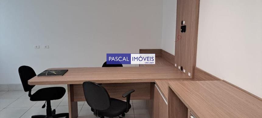Casa comercial em Campo Belo