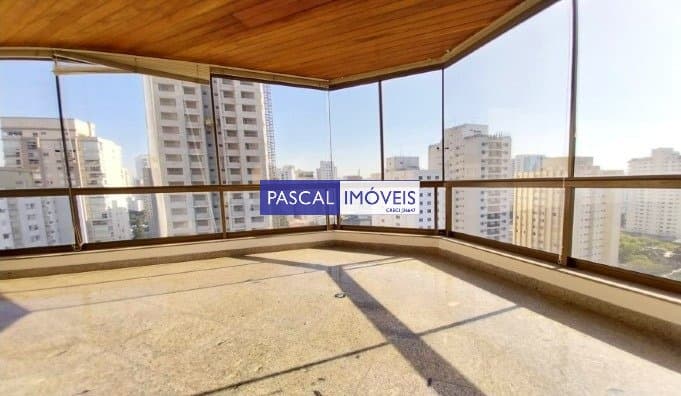 Apartamento em Campo Belo