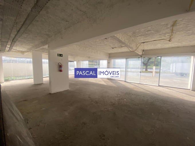 Predio Comercial em Várzea de Baixo