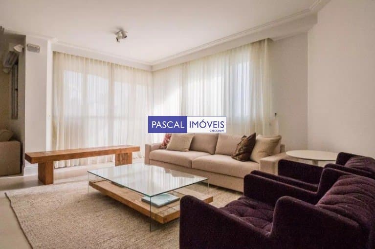 Apartamento em Campo Belo