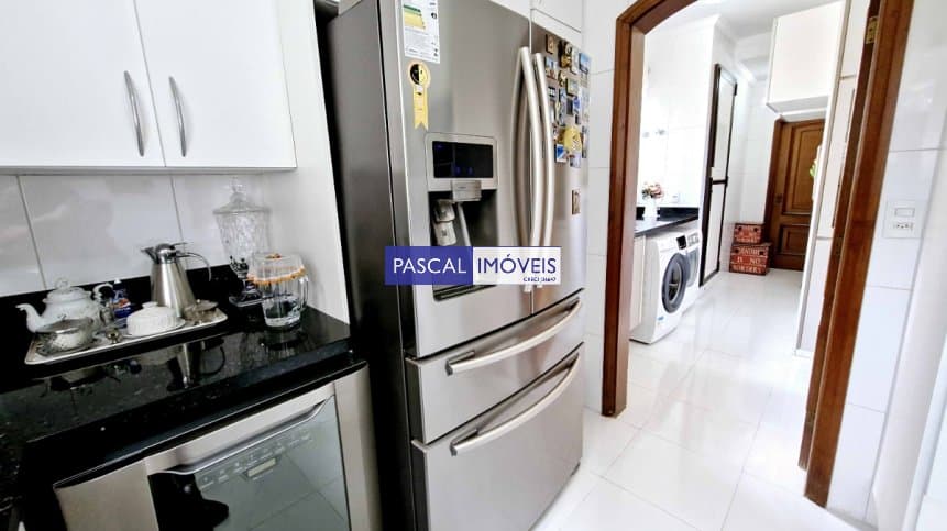 Apartamento em Campo Belo