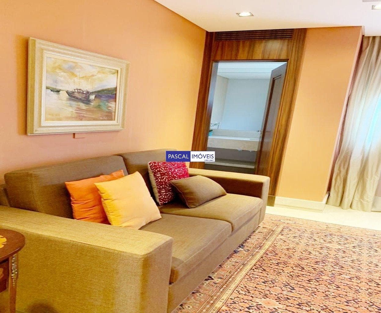Apartamento em Campo Belo