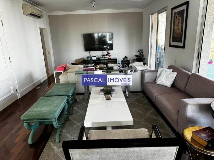 Apartamento em Panamby