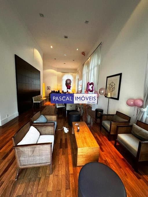 Apartamento em Panamby