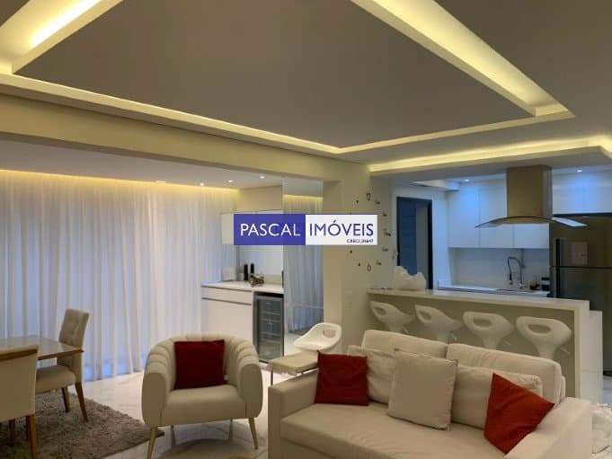 Apartamento em Campo Belo