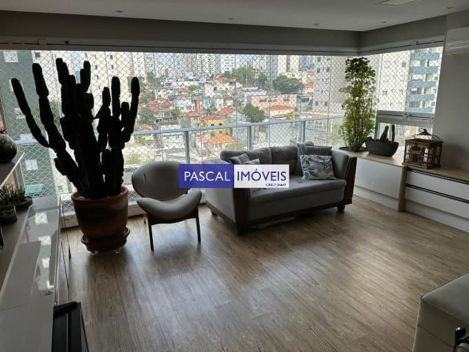 Apartamento em Saúde