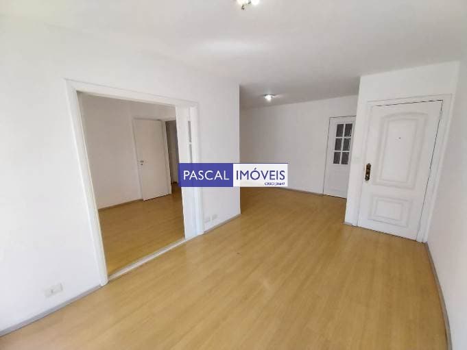 Apartamento em Campo Belo