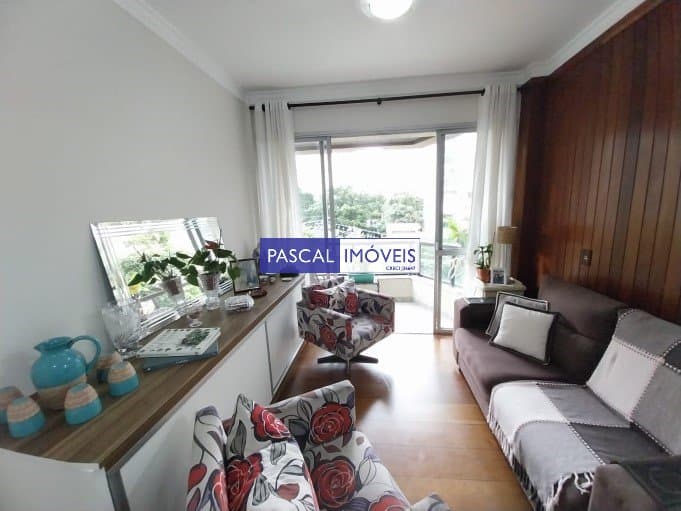Apartamento em Campo Belo