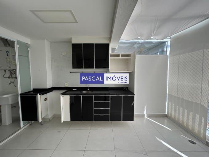 Apartamento em Campo Belo