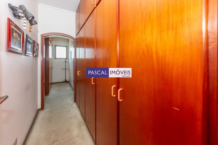 Apartamento em Campo Belo