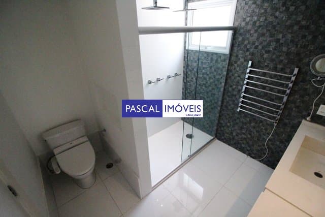 Apartamento em Campo Belo