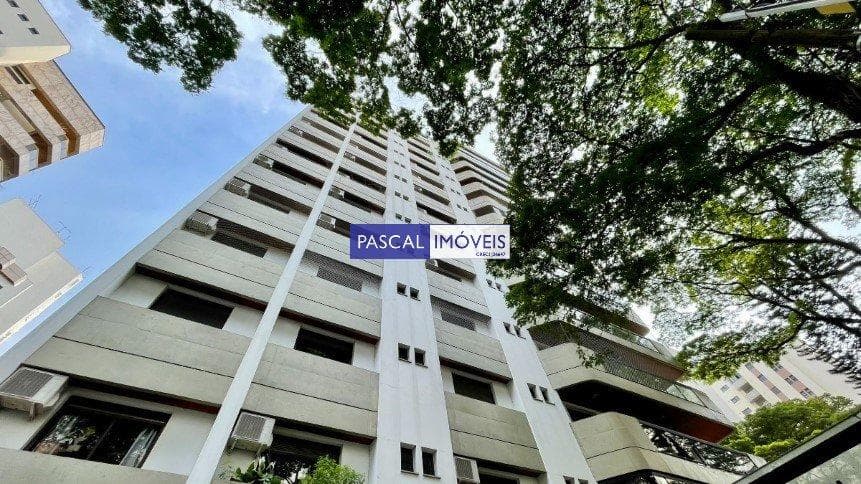 Apartamento em Campo Belo