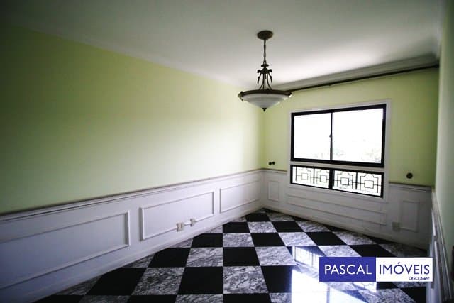 Apartamento em Jardim Marajoara