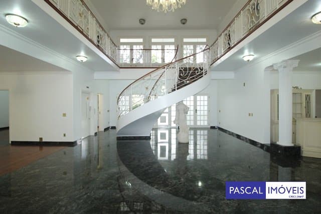 Casa em Condominio em Super Quadra Morumbi