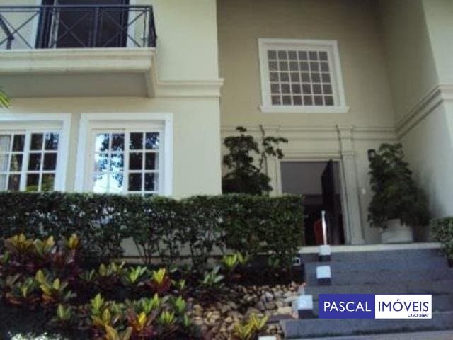 Casa em Condominio em Portal do Morumbi